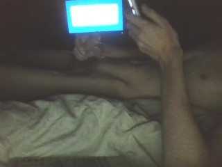 MY HOT STRAIGHT BEST FRIEND SLEEPS OVER AND WANKS WHEN HE THINKS I’M ASLEEP
