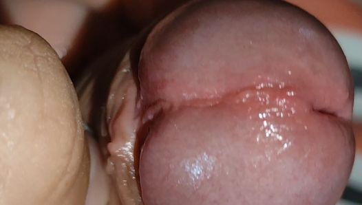 Straight boy demonstrates the exact point for male ejaculation in seconds.